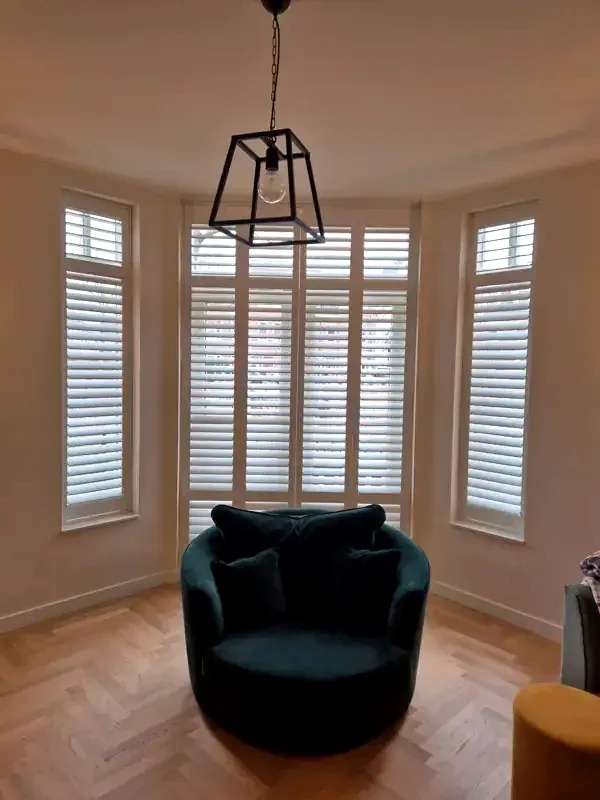 Shutters nach Maß im Wohnzimmer